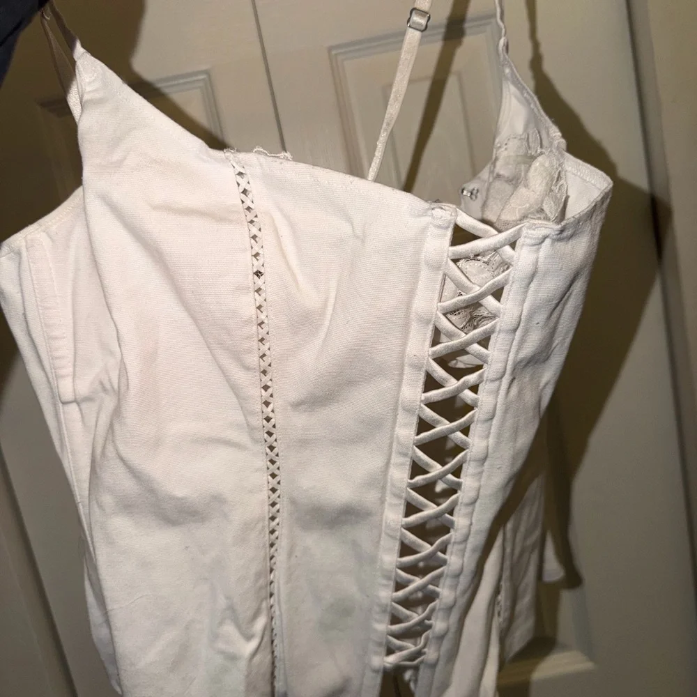 🔴White Lace-Trim Corset Tank Top - Picture 6 of 6
